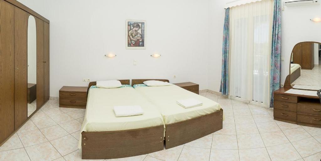 Anna'S Studios & Apartments Kota Zakynthos Bagian luar foto